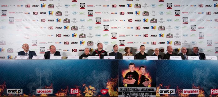 Фоторепортаж: Пресс-конференция Виталия Кличко и Томаша Адамека во Вроцлаве